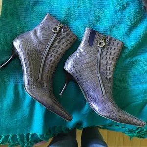 Vintage Donald J Pliner Booties